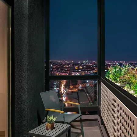 Brand-new 1 Bedroom With Balcony * 伊斯坦布尔