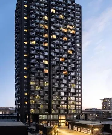 Brand-new 1 Bedroom With Balcony 公寓