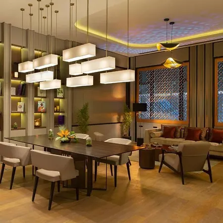 Brand-new 1 Bedroom With Balcony 公寓 *